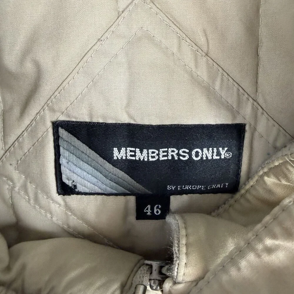 Members Only Europe Craft Vintage Bomber Jacket Men’s Size 46 Beige Tan